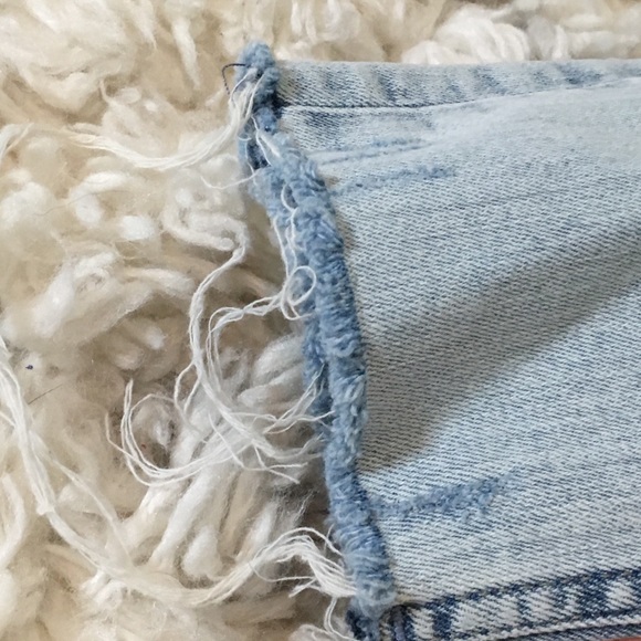 light blue ripped jeans - Picture 4 of 4